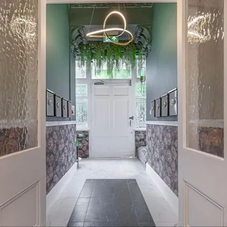 Stunning Hyde Park Home, Ground Floor Maisonette, Duplex, Near Tube Metro Stations Londres Exterior foto